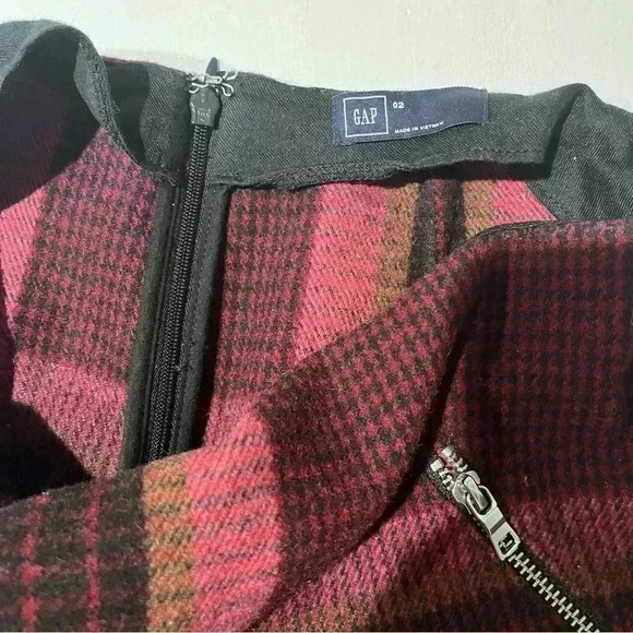 Gap wool mini skirt fall a- line front zippers womens size 2 red gold black - Picture 3 of 5